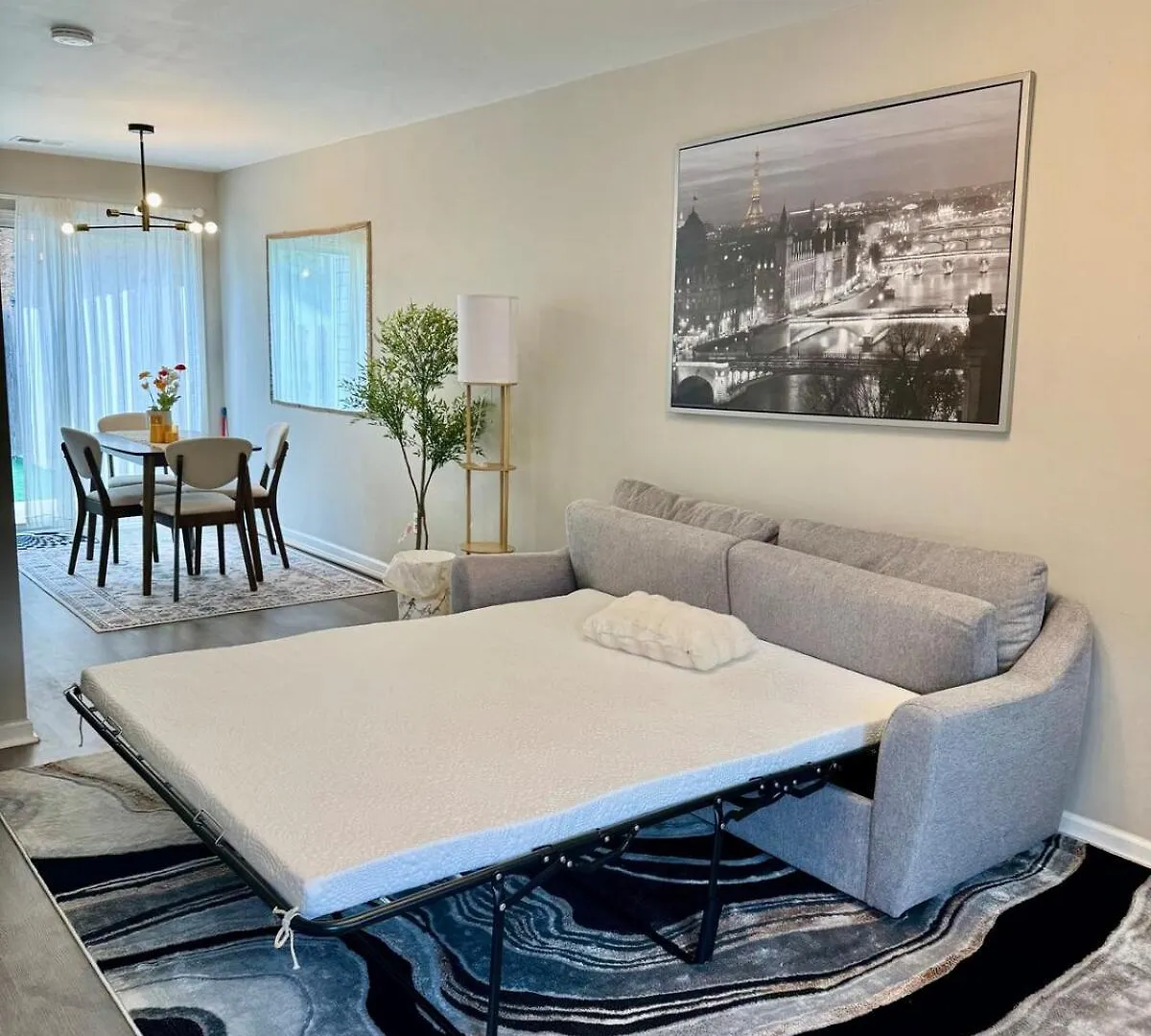 Modern Entire 2-Bedroom House For 6 Guests At University City Charlotte ABD