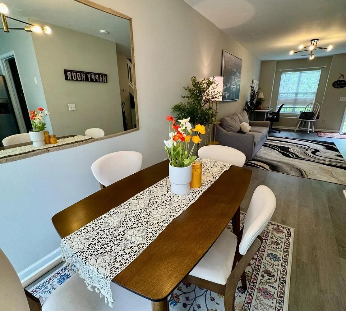Modern Entire 2-Bedroom House For 6 Guests At University City Charlotte 0*,  ABD